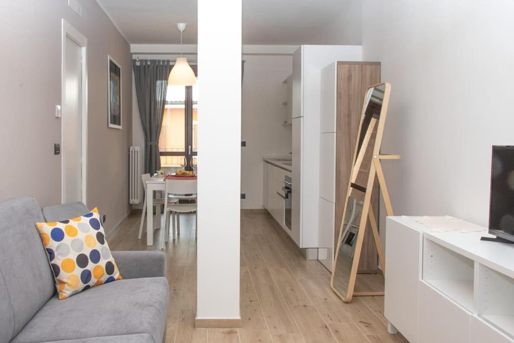 Apartamento Casa Valentin Monforte dʼAlba Exterior foto